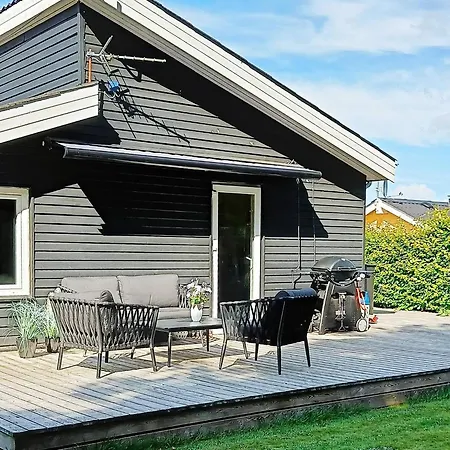 6 Person In Bjert بيت للعطل *