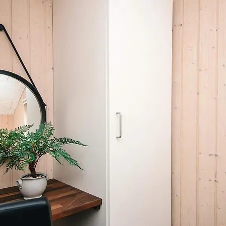 6 Person In Bjert بيت للعطل