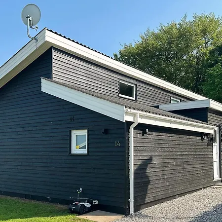 6 Person In Bjert Tatil Evi