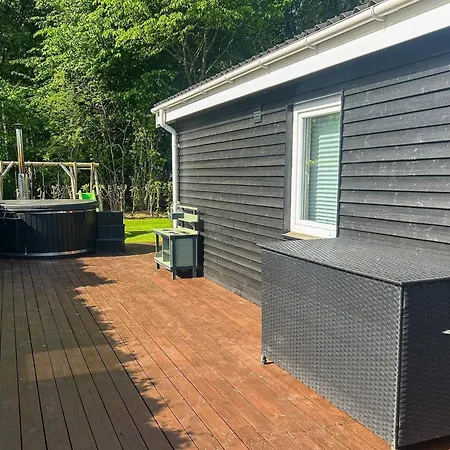 Tatil Evi 6 Person In Bjert Binderup Strand