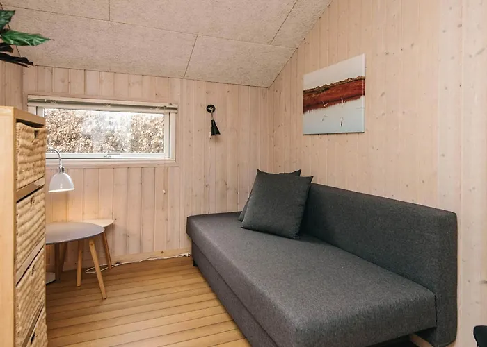 Дом отдыха 6 Person In Bjert Binderup Strand